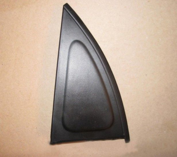 Дефлектор скла лобового R Daewoo Lanos/Sens OEM-ZAZ