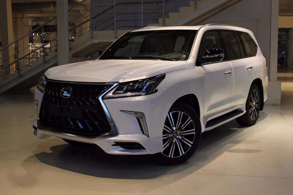 Бокові пороги (дизайн Lexus 2016-2026) Білий колір для Lexus LX570/450d рр