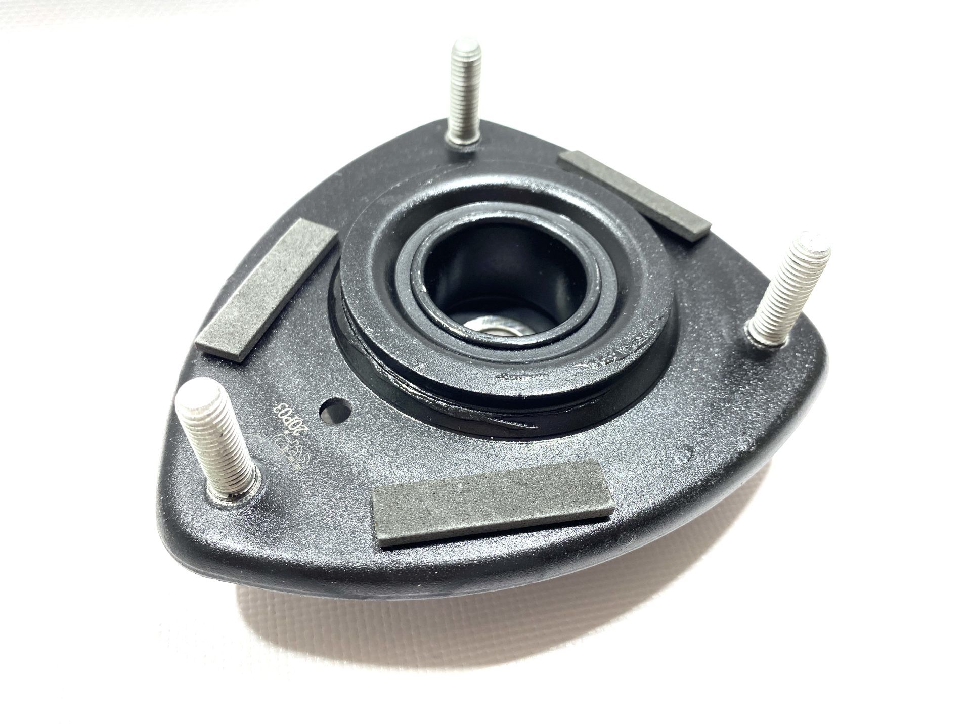 Опора переднього амортизатора (15мм) Geely MK/MK2/GC6 EEP