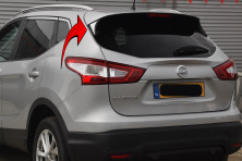 Накладки під спойлер Libao (2 шт, пласт) Nissan Qashqai 2014-2021 рр.