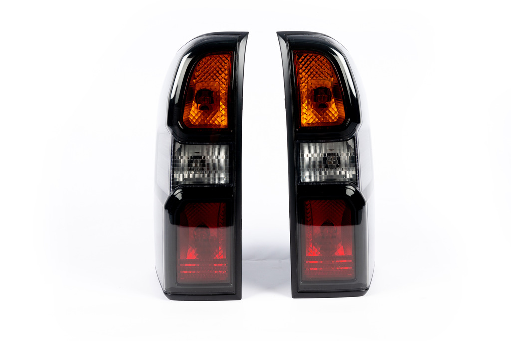 Задні ліхтарі Dark Safari (2004-2008, 2 шт) для Nissan Patrol Y61 рр