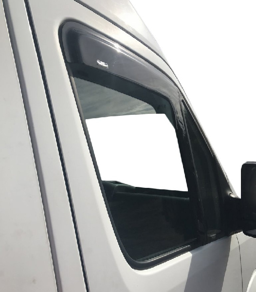 Вітровики клеючі (2 шт, HIC) для Mercedes Sprinter W906 2006-2018 рр