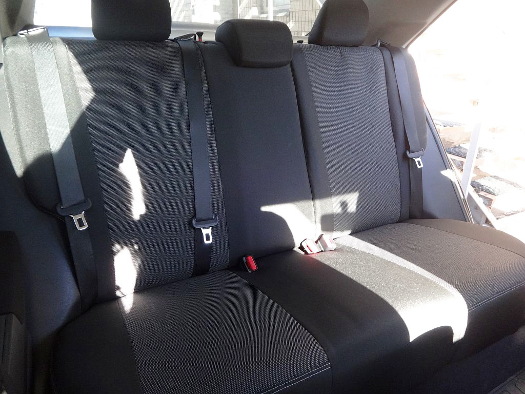 Автомобільні чохли (тканинні, Classik) для Toyota Corolla 2013-2019 рр