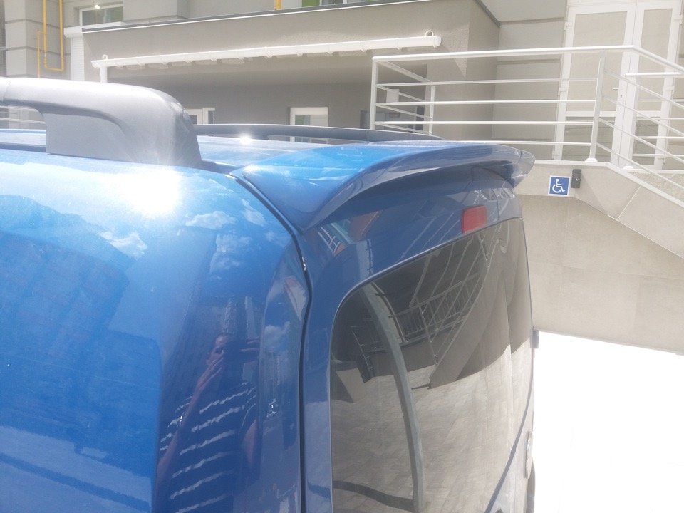 Спойлер Anatomic (Розпашні двері, під фарбування) для Citroen Nemo 2007-2017 рр