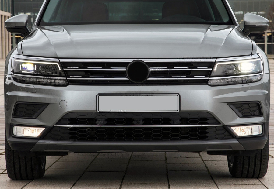 Накладка на передній бампер 2016-2020 (нерж) для Volkswagen Tiguan рр