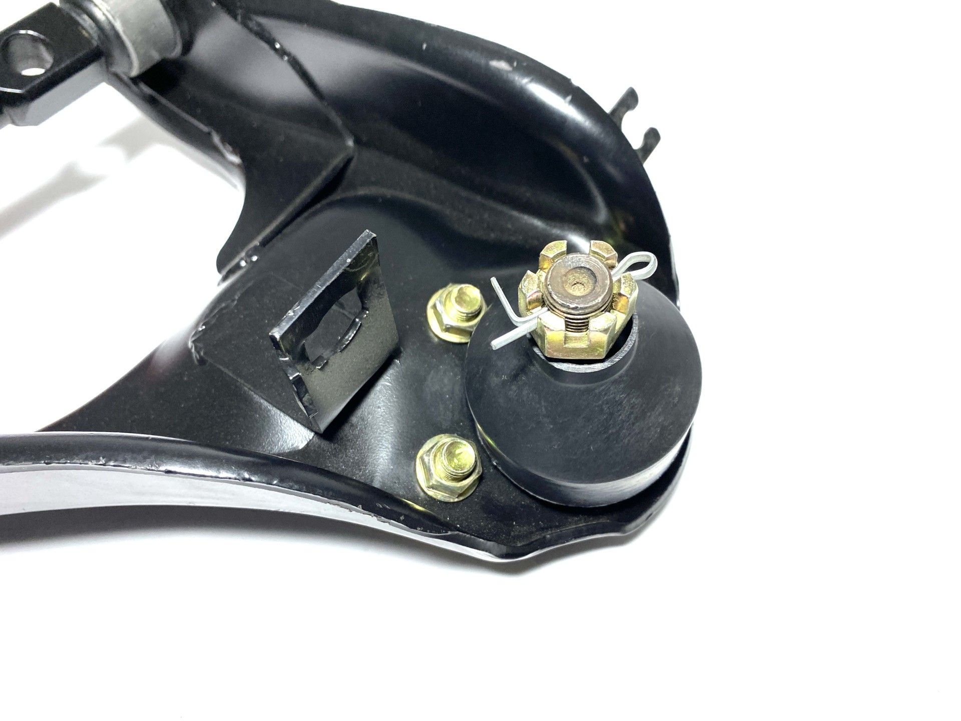 Важіль передній верхній (у зборі) L Great Wall KLM