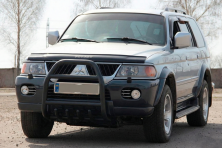 Кенгурятник QT007 Black (нерж) Mitsubishi Pajero Sport 1996-2007 рр.