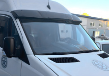 Козирьок на лобове скло V-3 (чорний глянець , 5мм) Volkswagen Crafter 2006-2016 гг.