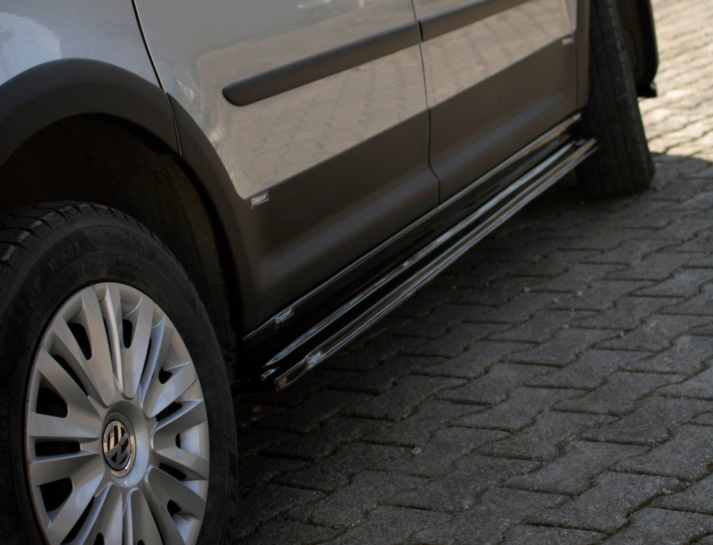 Накладки на бічні пороги EuroCap (стандартна база, чорні) для Volkswagen Caddy 2015-2020 рр