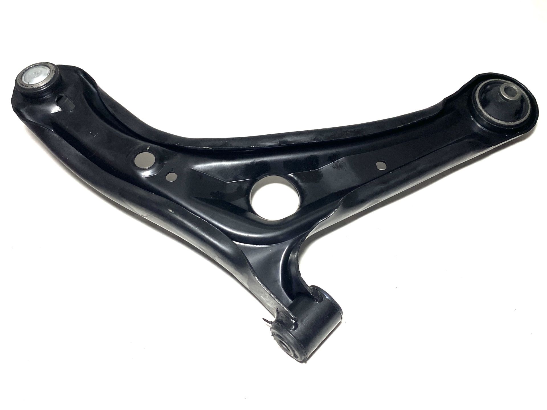 Важіль передній у зборі L Great Wall Haval M2/M4 CTR