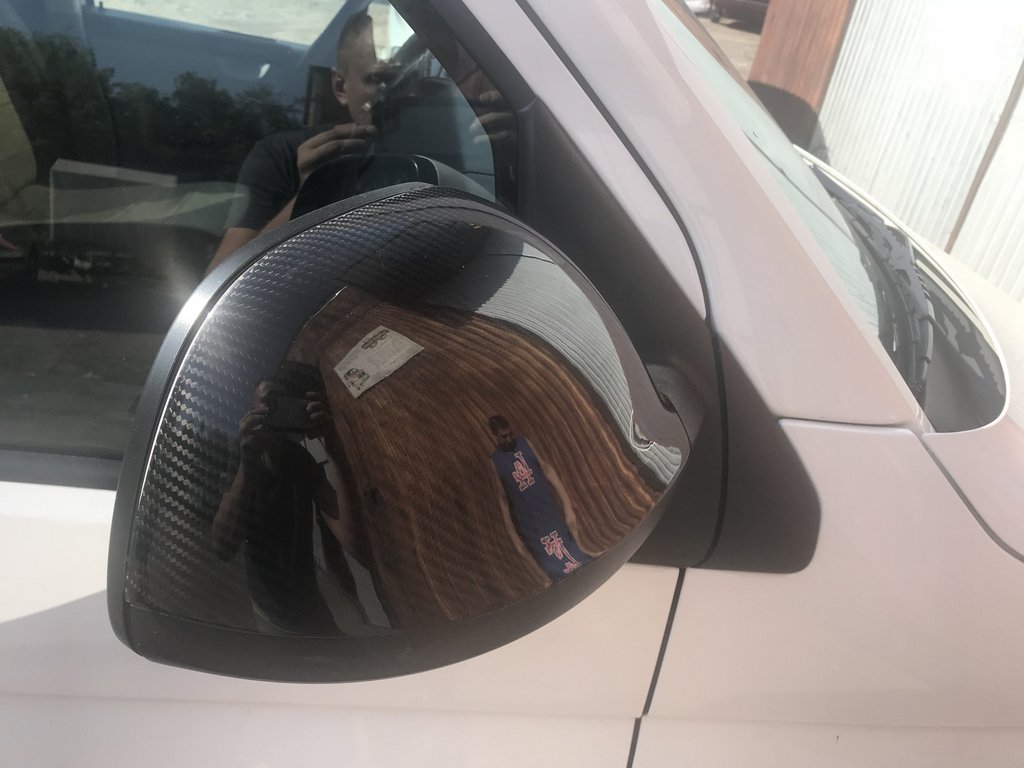 Накладки на дзеркала (2 шт., карбон) Покриття під карбон для Volkswagen T6 2015-2024 рр