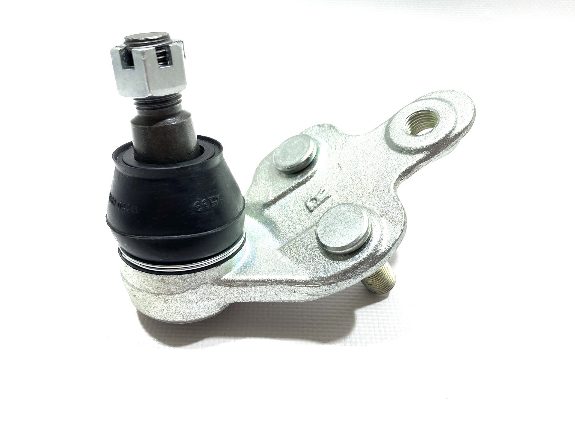 Кульова опора R Geely EC8 EEP