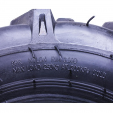 Шина 5,00 -12 TT елочка 8,32 (с камерой) AMG-2