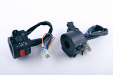 Блоки кнопок руля (пара) CB/CG 125-150 (черные) KOMATCU