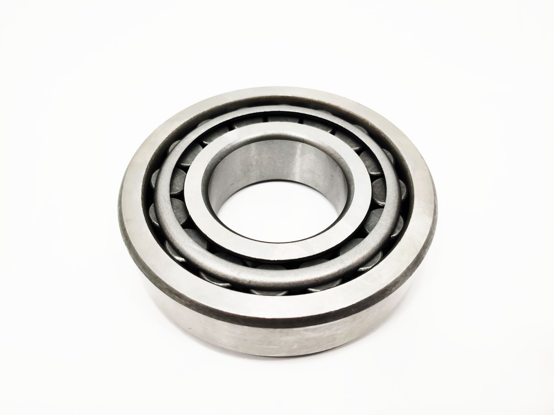 Підшипник передньої маточини внутрішній 45x100x27,25 JAC 1020K/1020KR KIMIKO