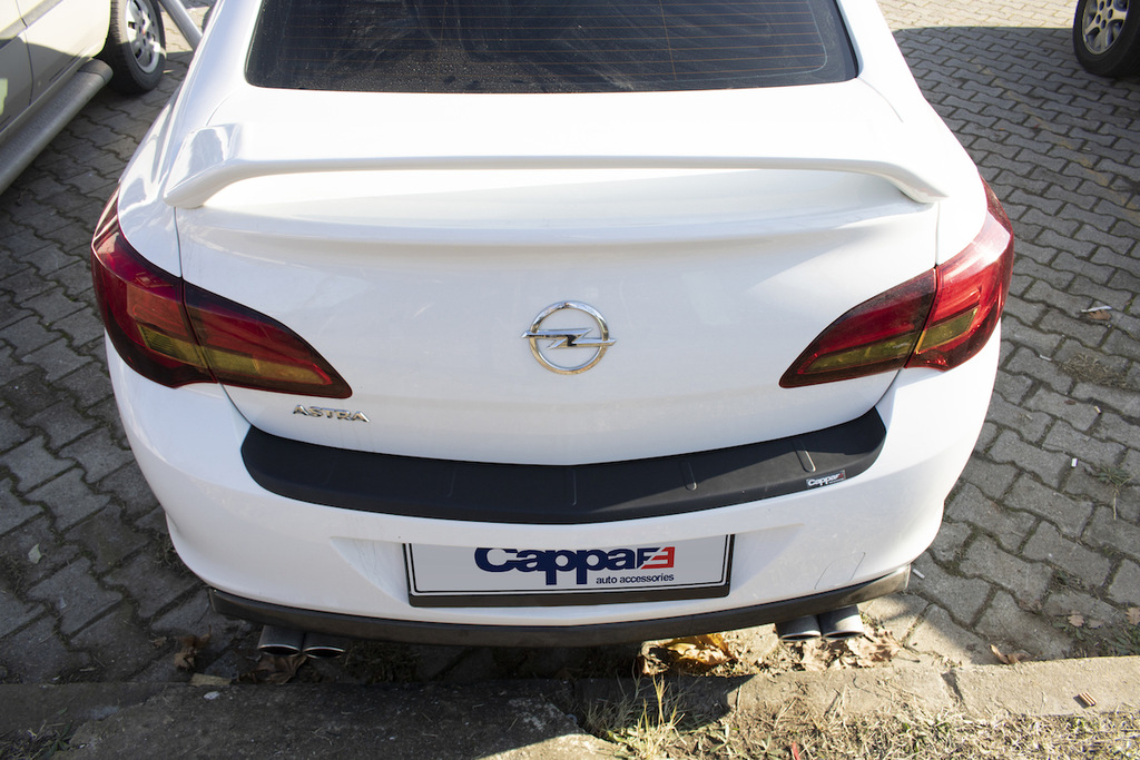 Накладка на задній бампер EuroCap (Sedan, ABS) для Opel Astra J 2009-2015 рр