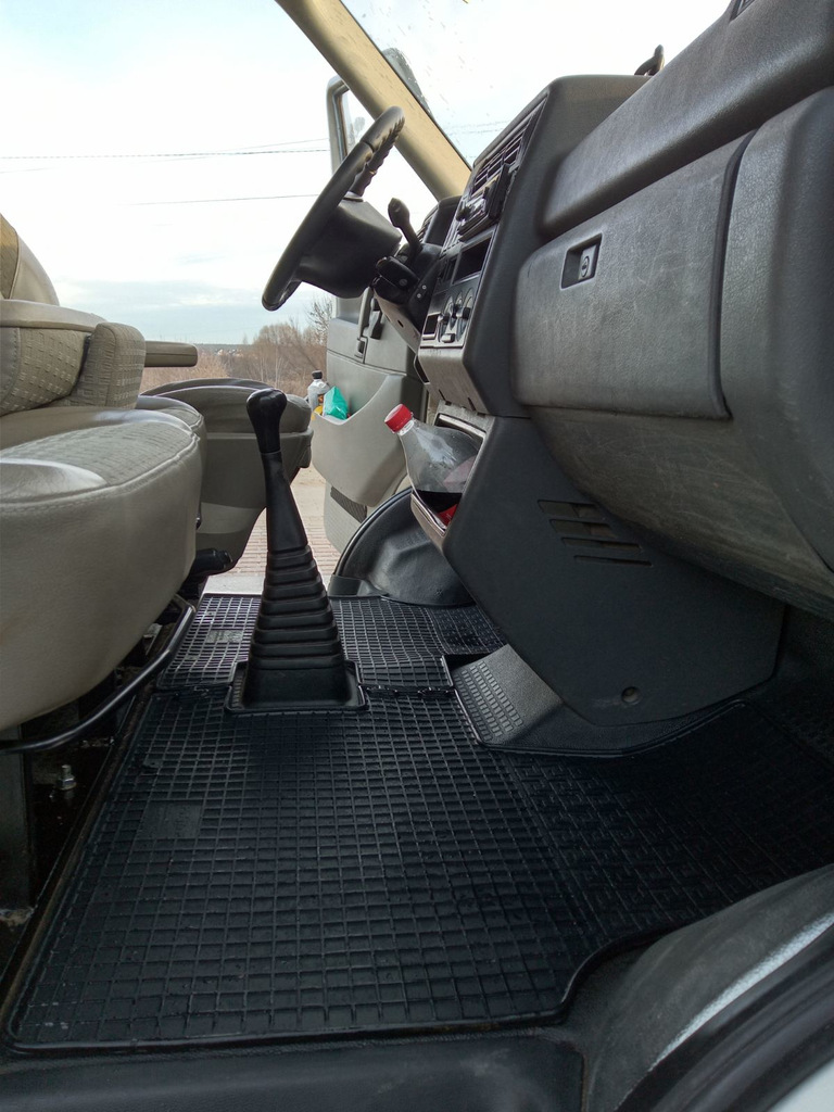 Гумові килимки (2 шт, Polytep) для Volkswagen T4 Caravelle/Multivan