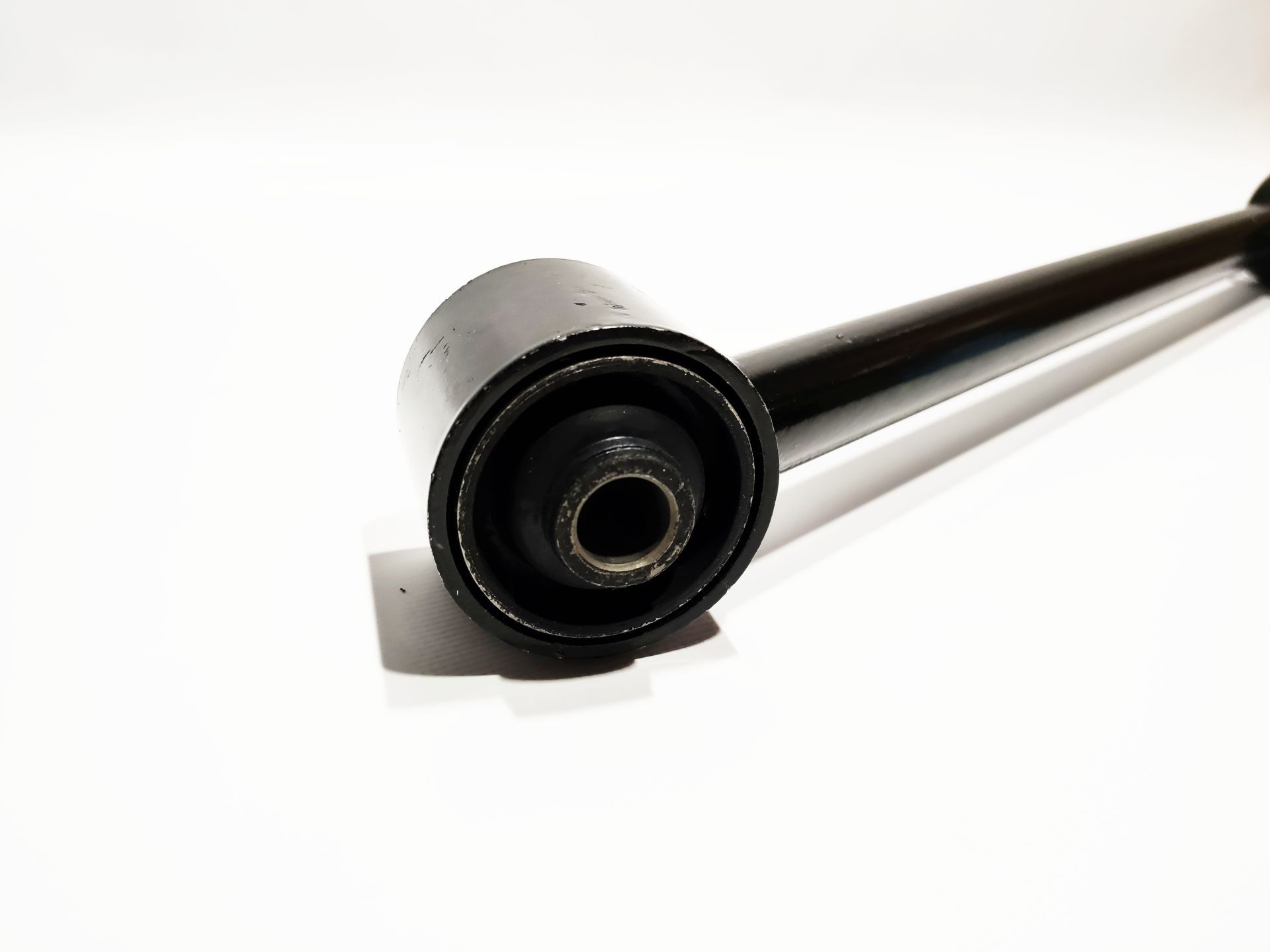 Важіль задній поздовжній короткий L/R Great Wall KLM