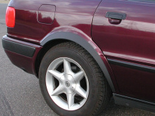 Накладки на арки (1987-1991, 4 шт, чорні) Audi 80/90 1987-1996 рр.