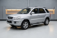 Бокові пороги Mevsim Grey (2 шт., Алюміній) Kia Sportage 2004-2010 рр.