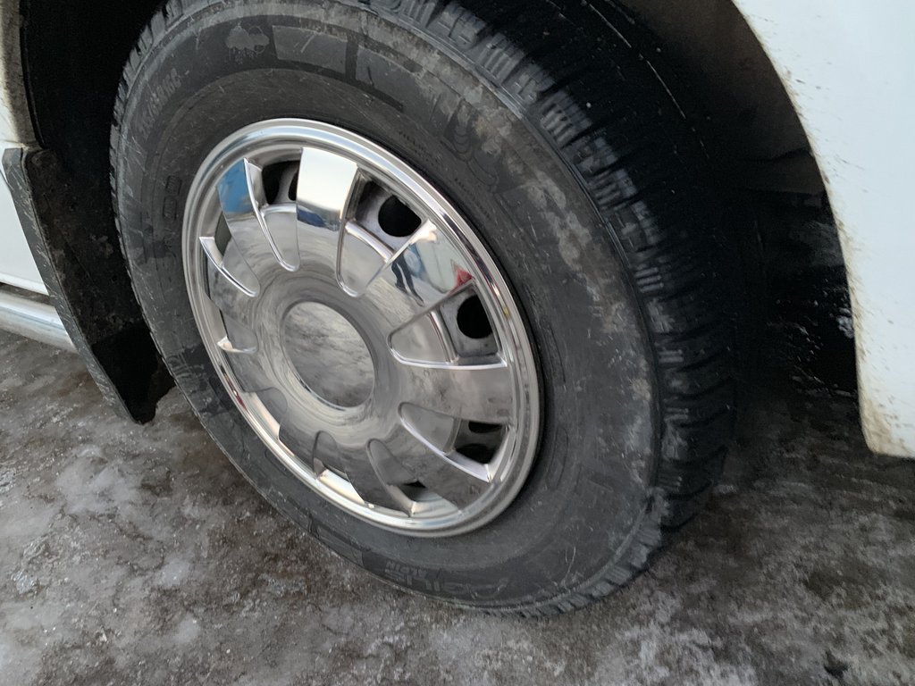 Ковпаки з нержавійки Пелюстки (1-катковий, 4 шт) для Volkswagen Crafter 2006-2016 рр