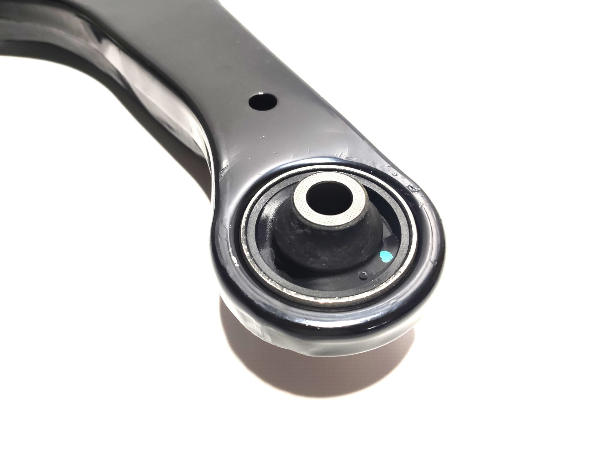 Важіль передній L Chery Elara/E5 KIMIKO