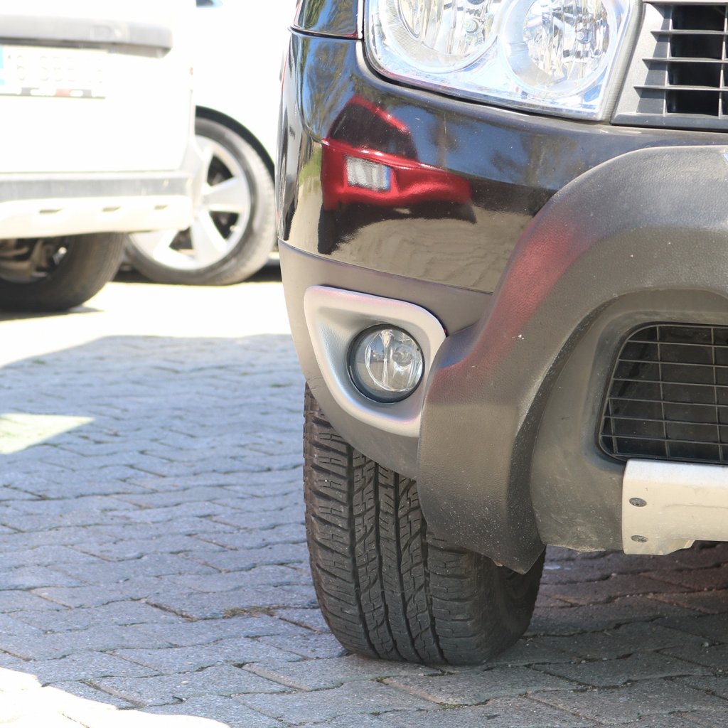 Накладки на противотуманки 2008-2013 (2 шт, ABS) для Dacia Duster рр