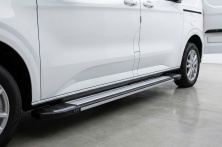 Бокові пороги Rainbow (2 шт., Алюміній) Стандартна база Volkswagen Caddy 2020- рр.