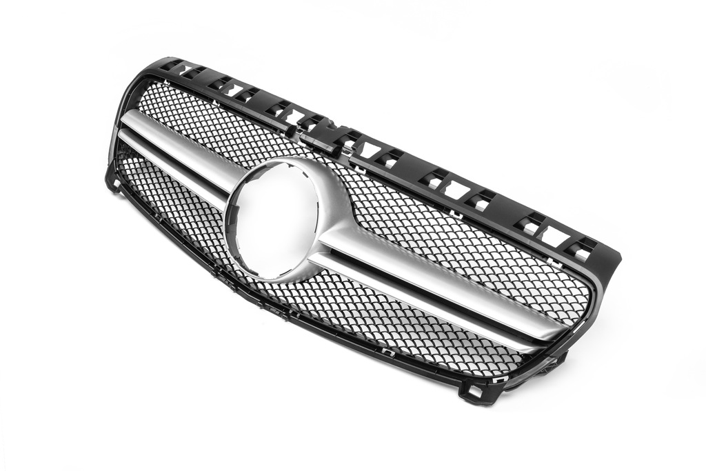 Передня решітка AMG Silver (2012-2015) для Mercedes A-сlass W176 рр