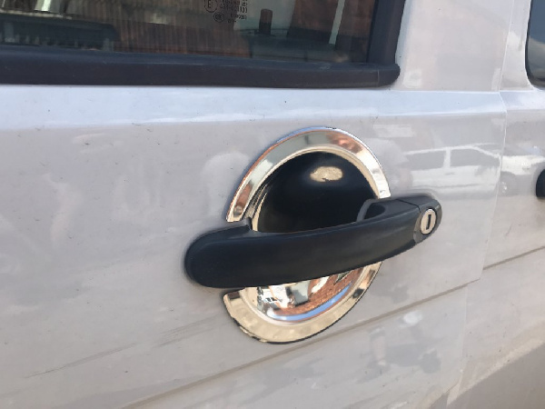 Накладки під ручки (нерж) Carmos - Турецька сталь, 4 шт для Volkswagen T5 Caravelle 2004-2010 рр