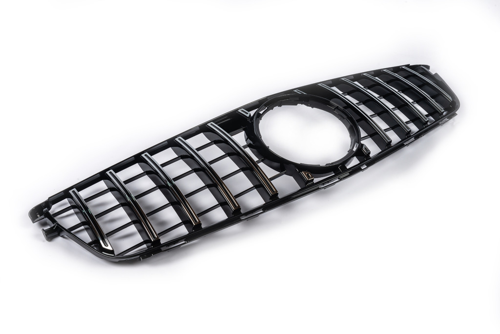 Передня решітка GT Panamericana для Mercedes C-class W204 2007-2015 рр