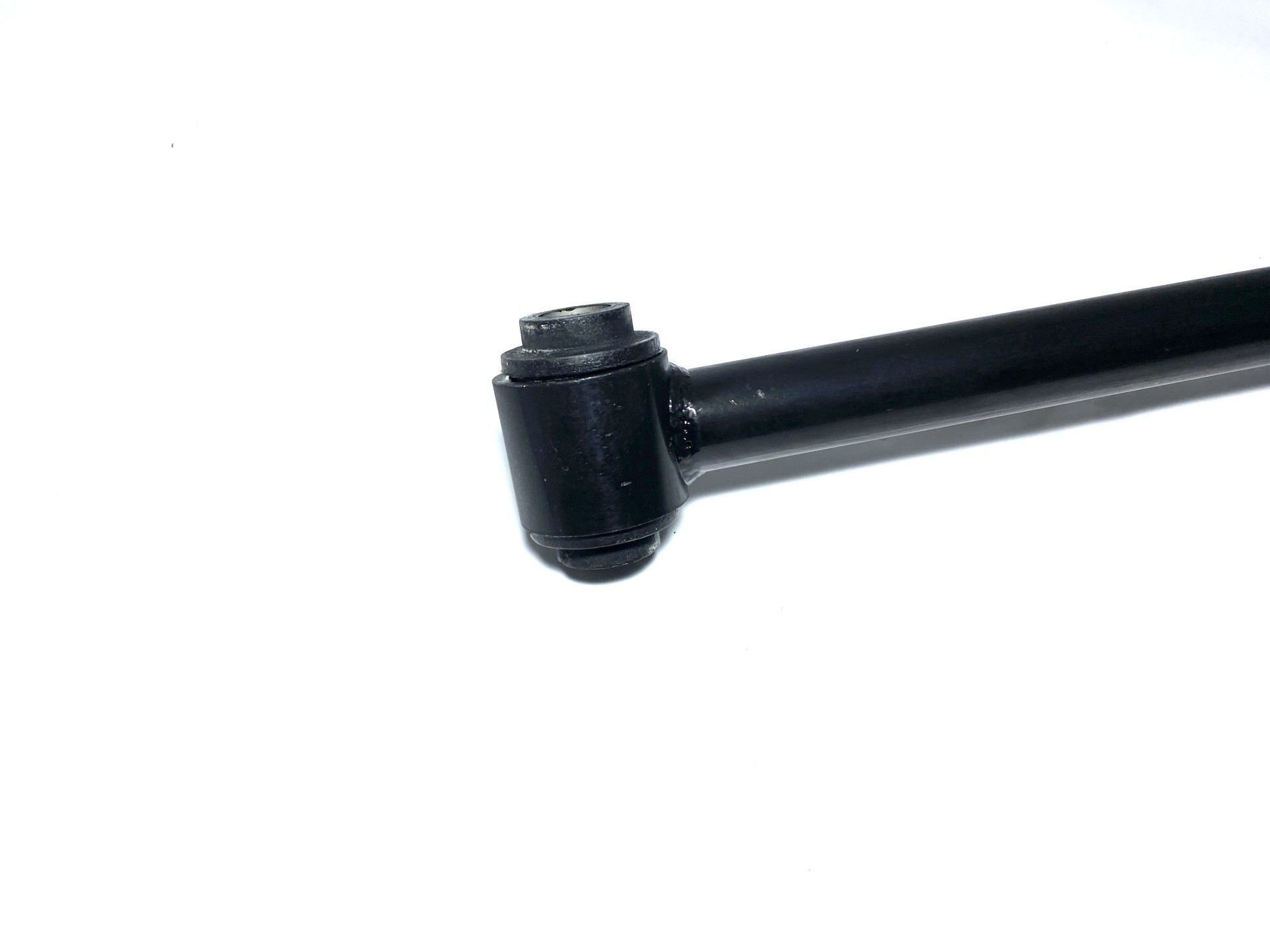 Важіль задній поперечний L Lifan X60 KLM