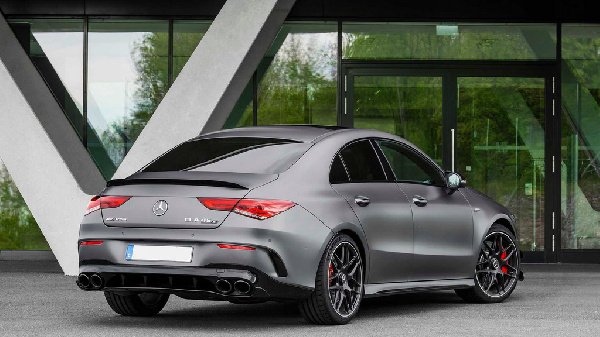 Задній дифузор з насадками (дизайн CLA45) для Mercedes CLA C118 2019- рр