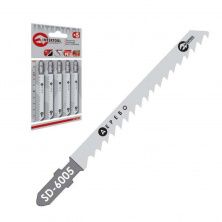 набор полотен 5 ед. для лобзика. Рабочая длина 75 мм, расстояние между зубцами 4,0 мм, для работы по древесине и ламинату.