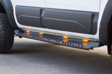 Бокові пороги Dakar V1 з LED (2 шт, метал) для Toyota Hilux 2015- рр