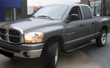 Бічні труби кутові Black (2 шт., нерж) Dodge RAM (DR/DH/D1/DC/DM) 2002-2009 рр.