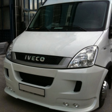 Накладка на передній бампер (під фарбування) Iveco Daily 2006-2014 рр.