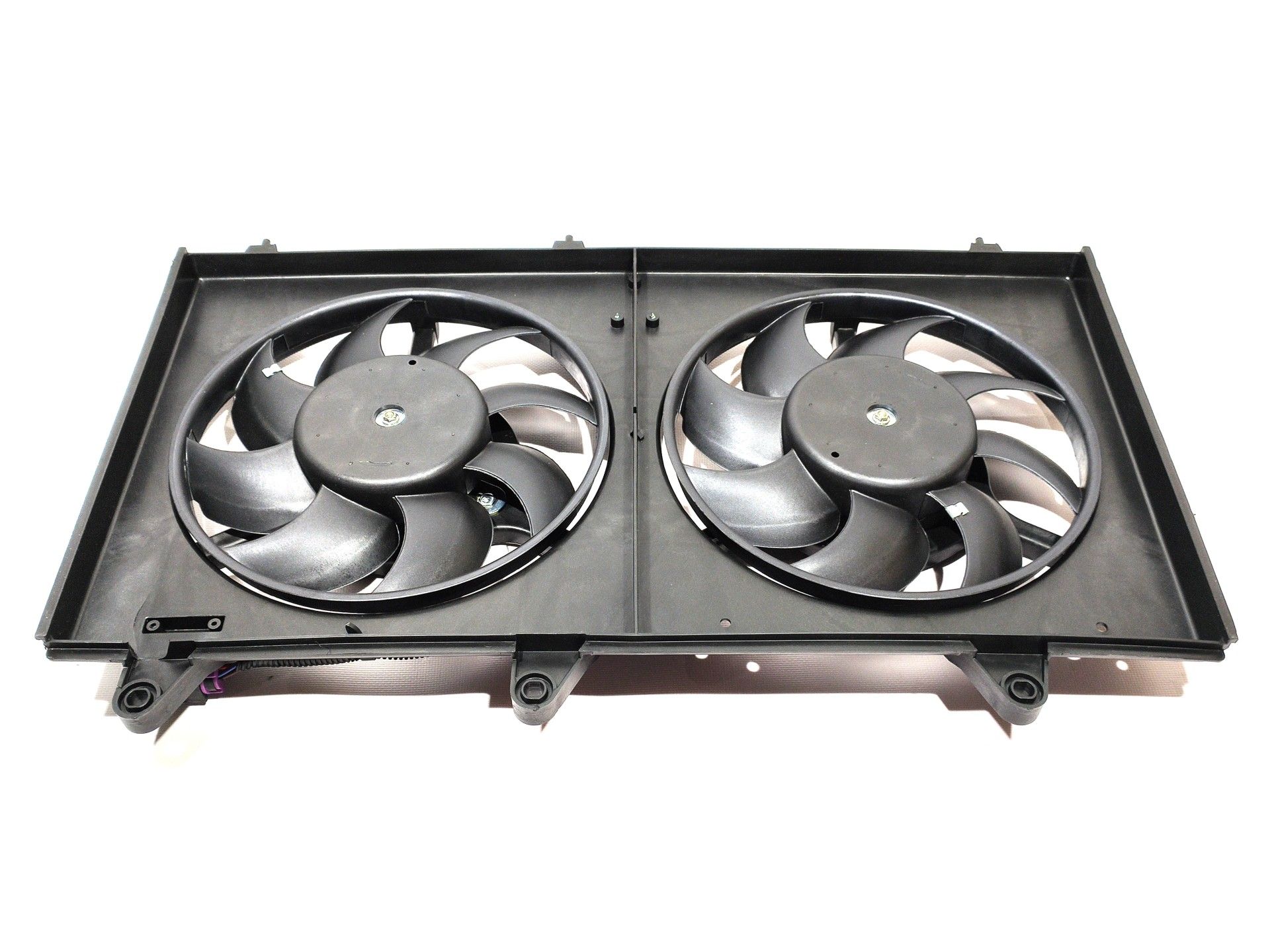 Вентилятор радіатора в зборі Chery Kimo/Jaggi/Beat KLM