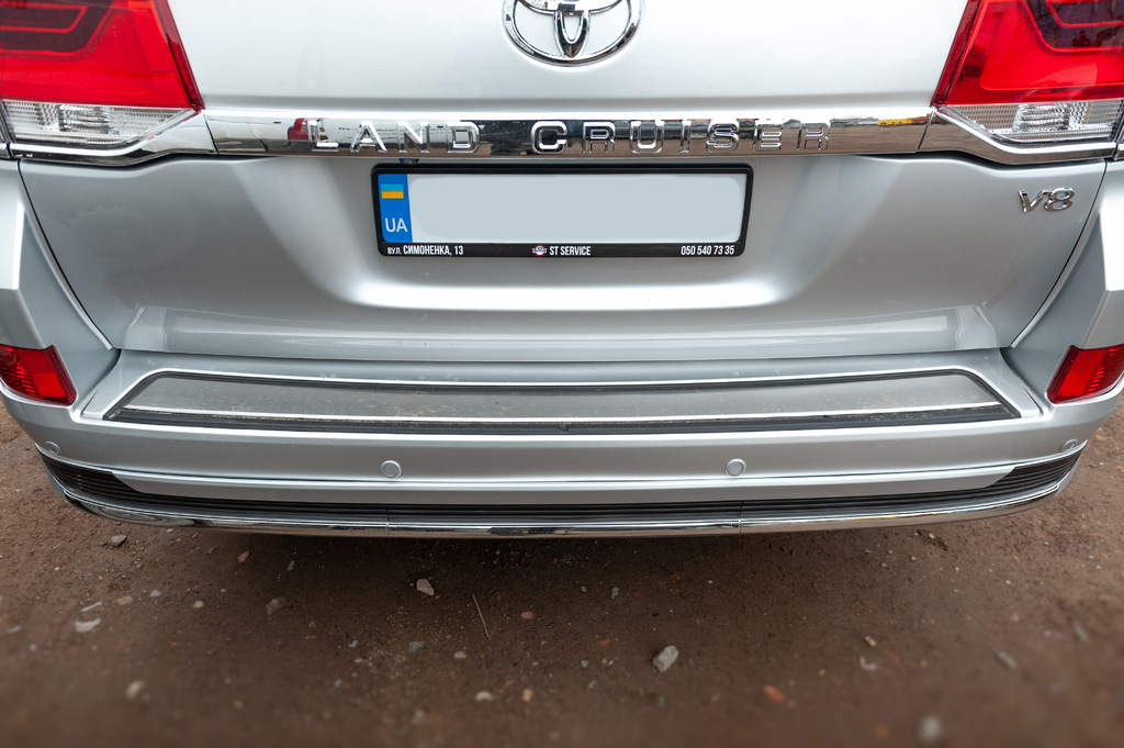 Задні габарити 2016-2025 (стандарт) для Toyota Land Cruiser 200