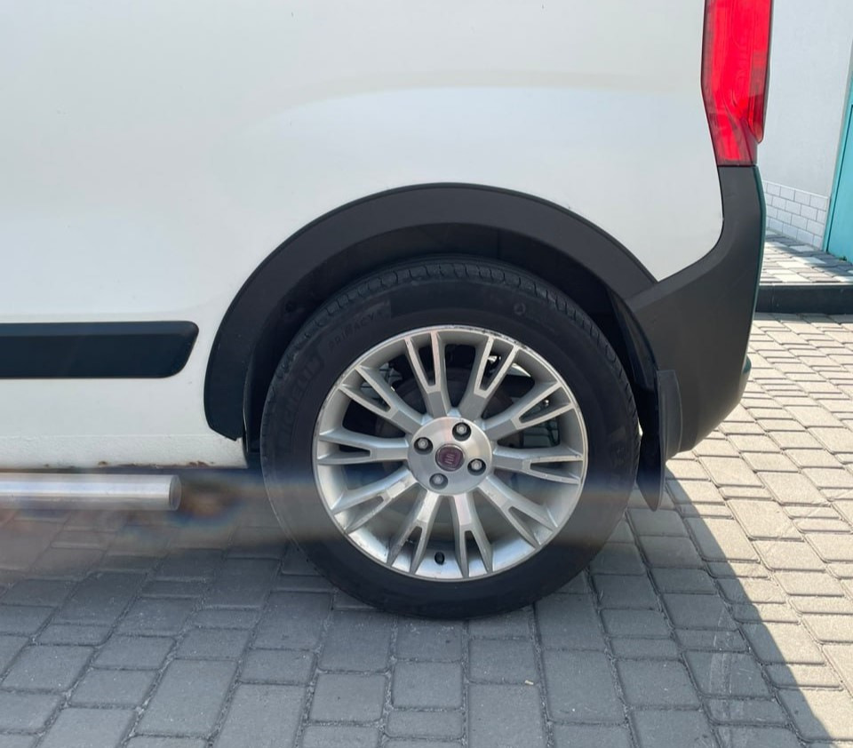 Накладки на арки (4 шт, чорні) 1 двері, ABS-пластик для Citroen Nemo 2007-2017 рр