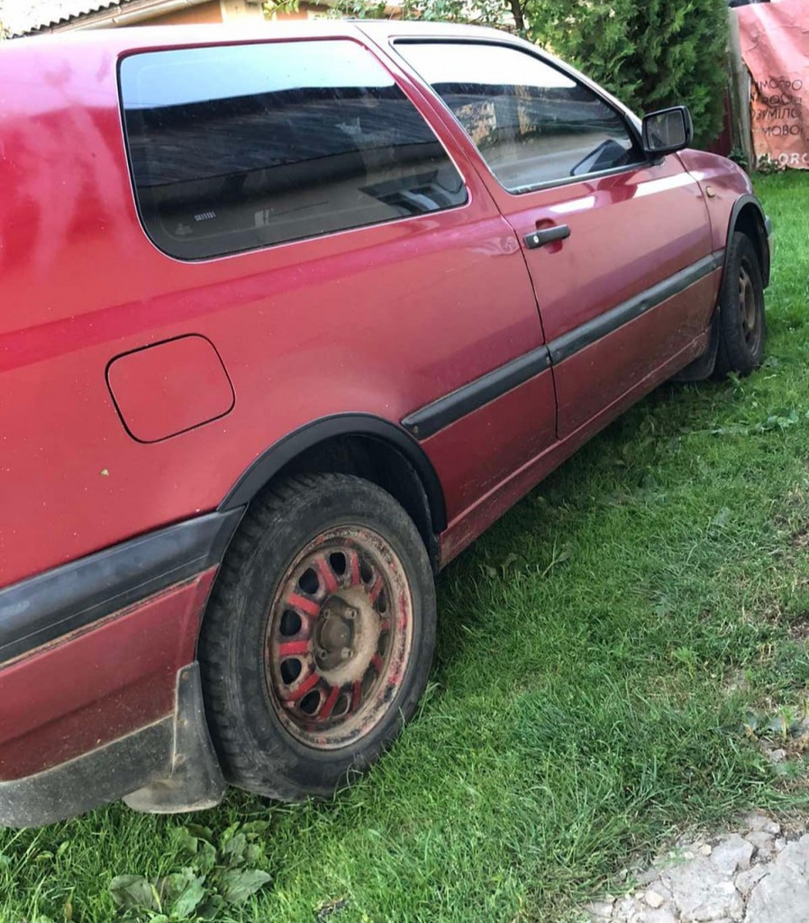 Накладки на арки (4 шт, чорні) ABS пластик для Volkswagen Golf 3 1991-2001 рр