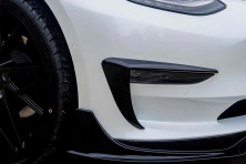 Накладки на протитуманки Fast (для 2017-2023) Tesla Model 3 2017- гг.