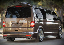 Задня нижня накладка Sport 2 (під фарбування) для Volkswagen T5 Caravelle 2004-2010 рр