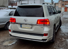 Задній бампер 2016+ під фарбування (Китай) Toyota Land Cruiser 200 2007-2021 гг.