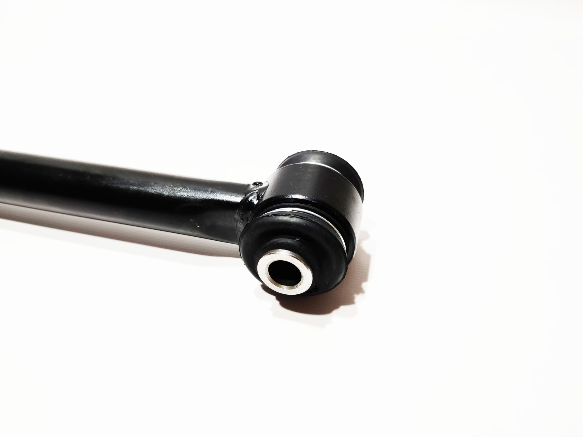 Важіль задній поперечний задній Lifan X60 KIMIKO