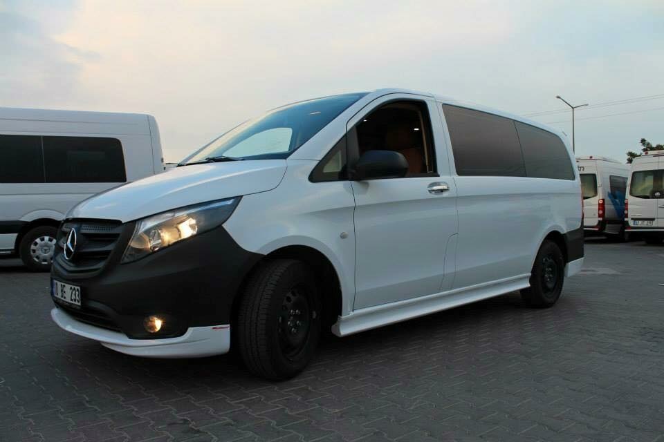 Тюнінг обвіс на передній бампер (під фарбування) для Mercedes Vito / V-class W447 2014- рр