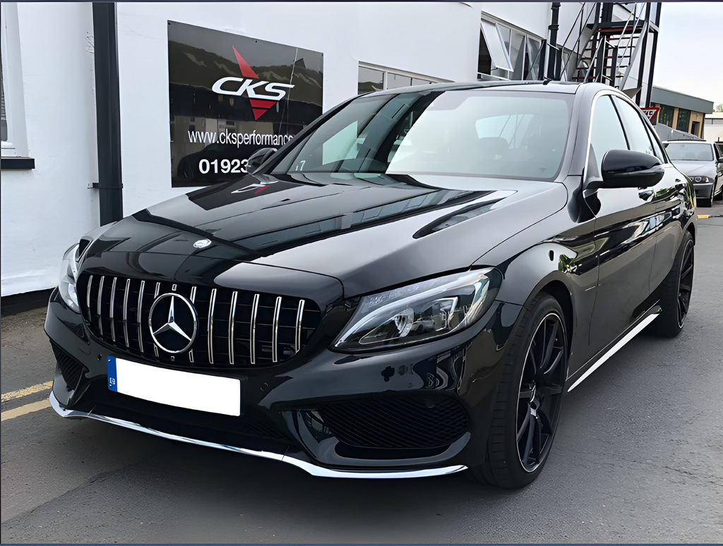 Передня решітка Panamericana GT (для Avantgarde/AMG-Line/C43 AMG) 2014-2018, з камерою для Mercedes C-сlass W205 рр