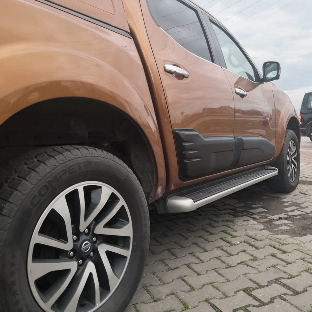 Молдинг двері (4 шт, ABS) для Nissan Navara/NP300 2016- рр