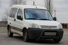 Кенгурятник WT003 Black (нерж) Citroen Berlingo 1996-2008 рр.