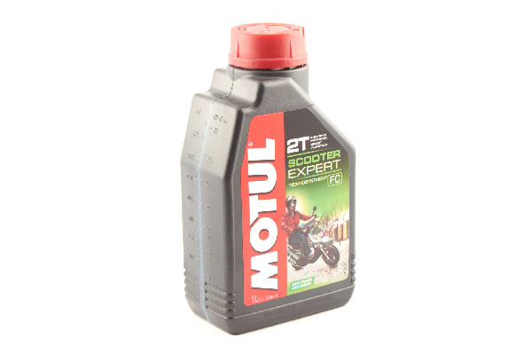 Масло 2T, 1л (полусинтетика, Scooter Expert, API TC) MOTUL (#105880)